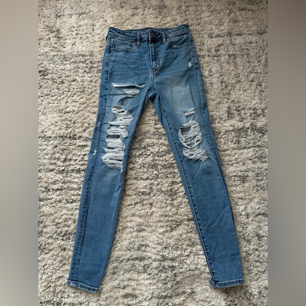 American Eagle Outfitters Ripped Skinny Jeans